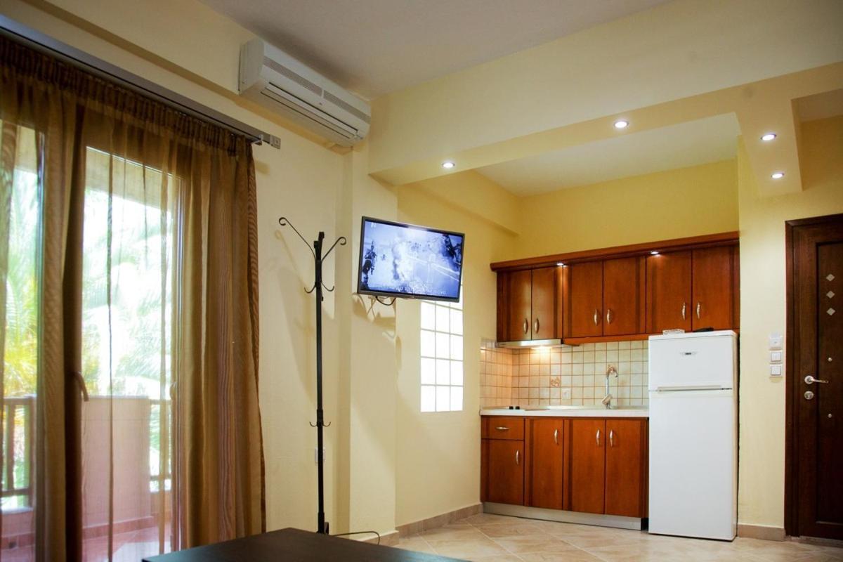 Stamos Apartments And Studios Vourvourou Quarto foto